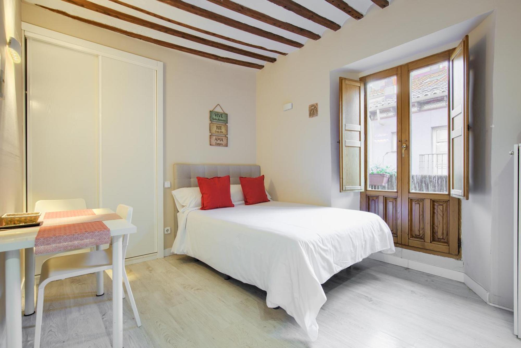 Apartamentos Ryc Alcala de Henares Exterior photo
