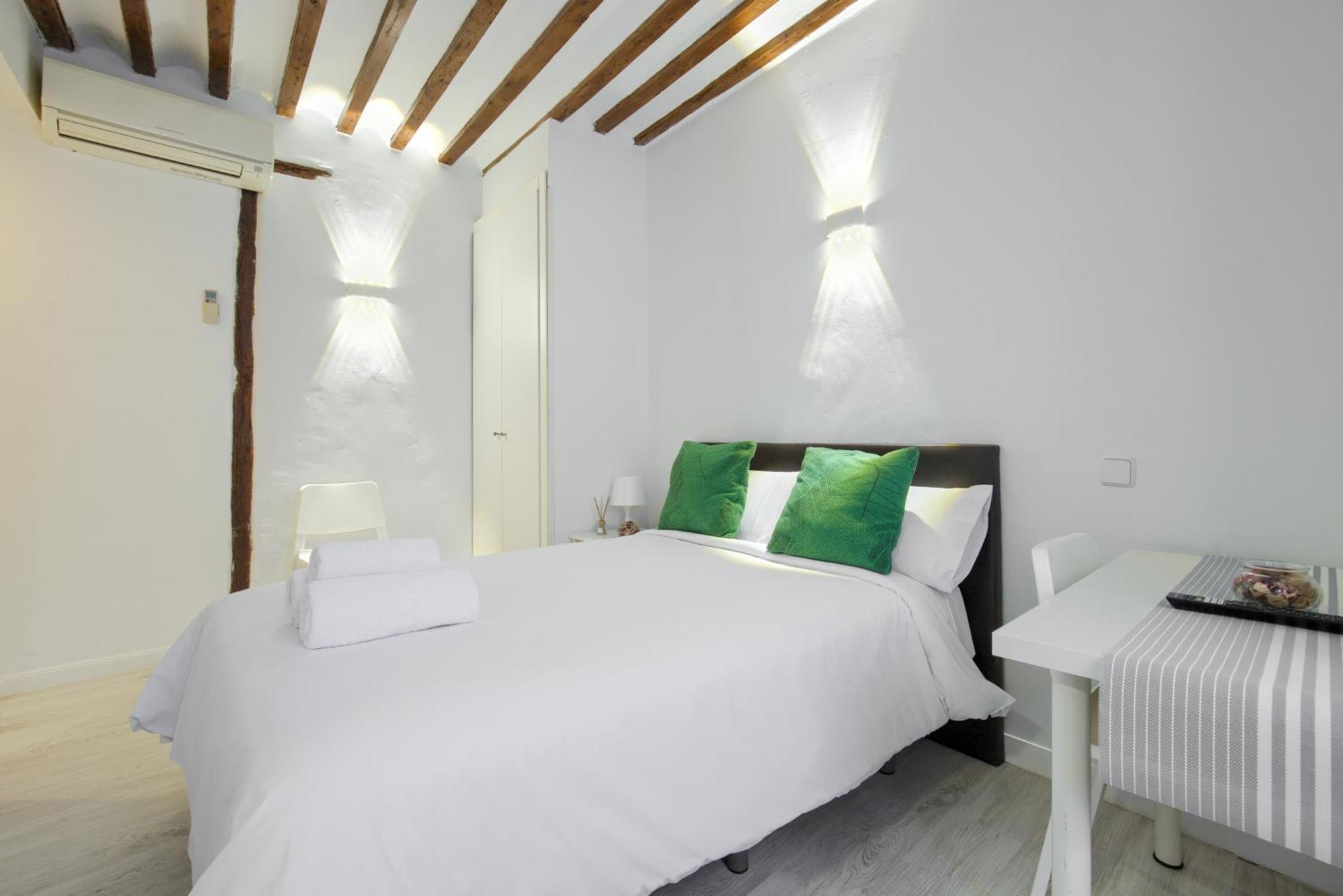 Apartamentos Ryc Alcala de Henares Exterior photo